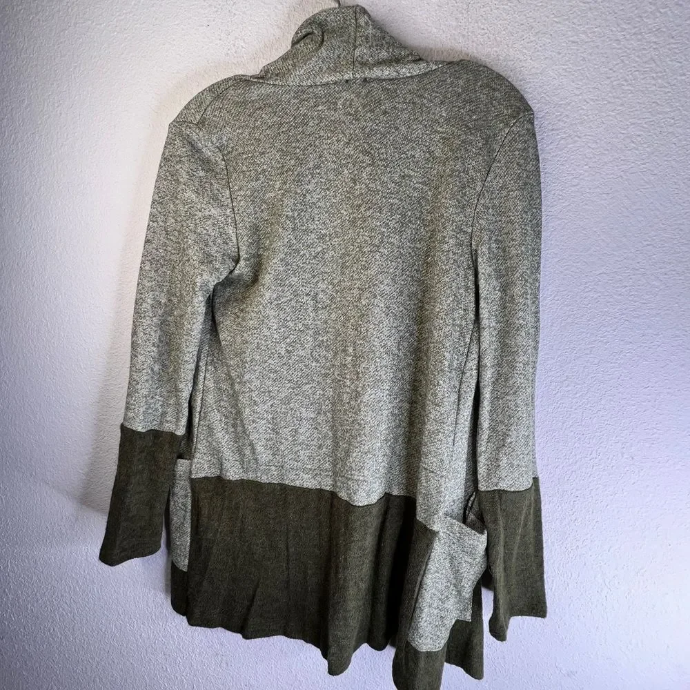 Sun & Moon Cardigan‎ Sweater - Picture 3 of 7